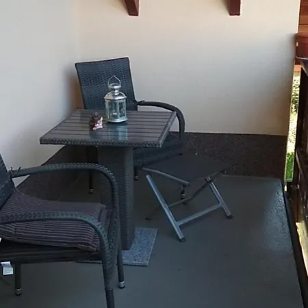 アパート In Ruhiger Waldrandlage *